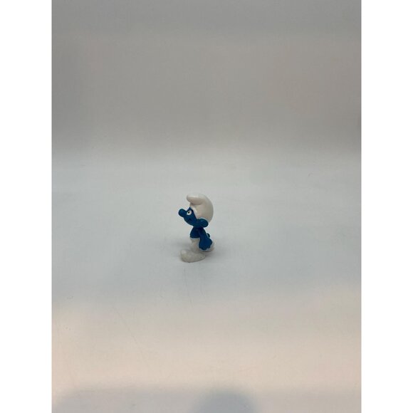 Vintage Peyo Smurf PVC Figurine Toy - Picture 3 of 7